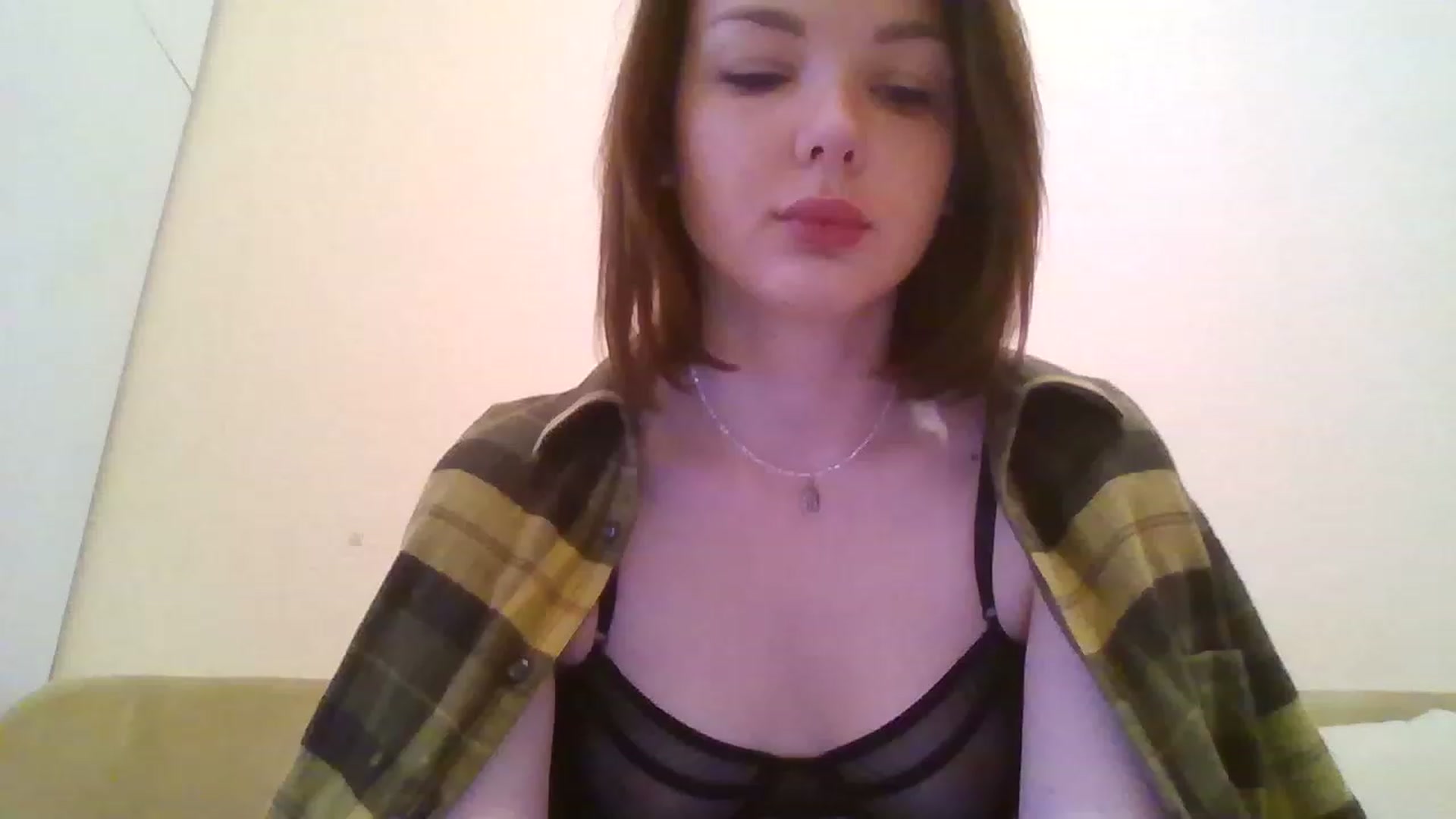Gallery image thumbnail from RoxieSinner's myfreecams stream on, 12/07/2022, 10:05 image 4 of 20