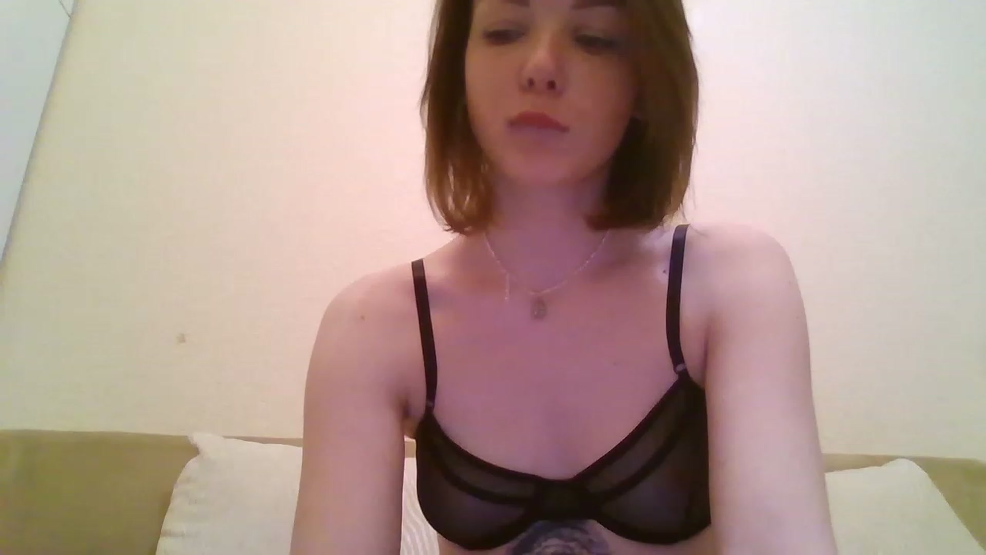 Gallery image thumbnail from RoxieSinner's myfreecams stream on, 12/07/2022, 15:52 image 6 of 20