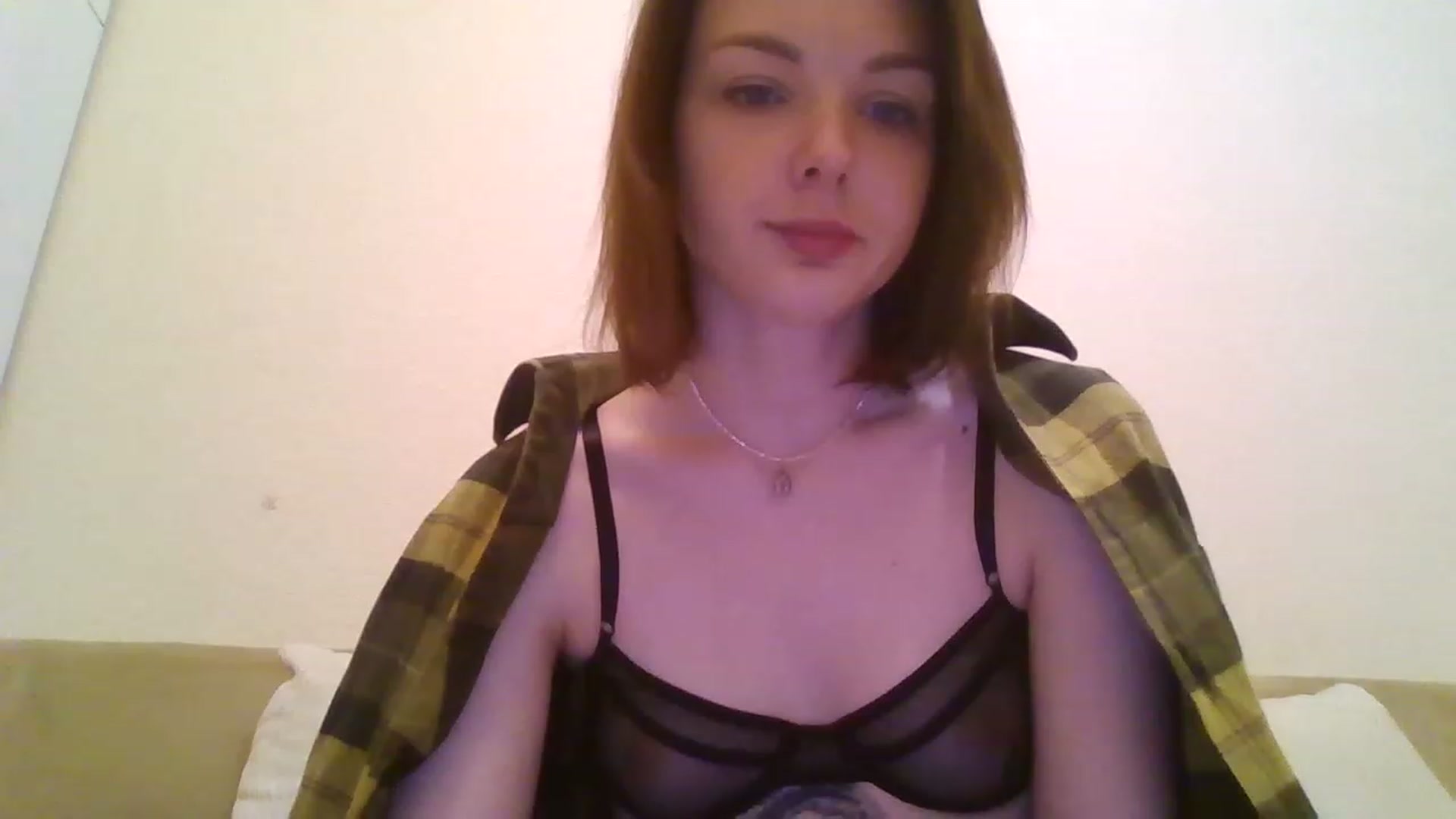 Gallery image thumbnail from RoxieSinner's myfreecams stream on, 12/07/2022, 15:52 image 17 of 20
