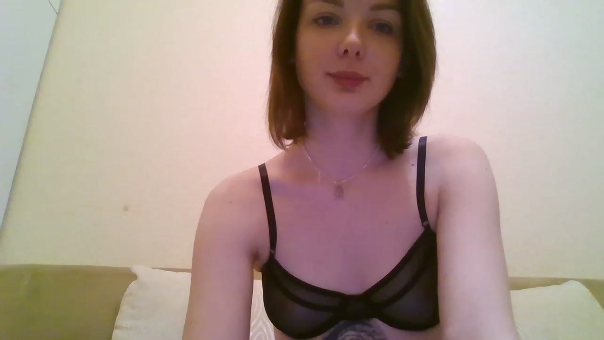 Gallery image thumbnail from RoxieSinner's myfreecams stream on, 12/07/2022, 15:52 image 10 of 20