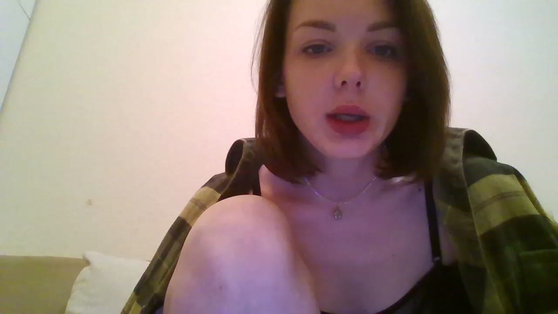 Gallery image thumbnail from RoxieSinner's myfreecams stream on, 12/07/2022, 19:01 image 12 of 20