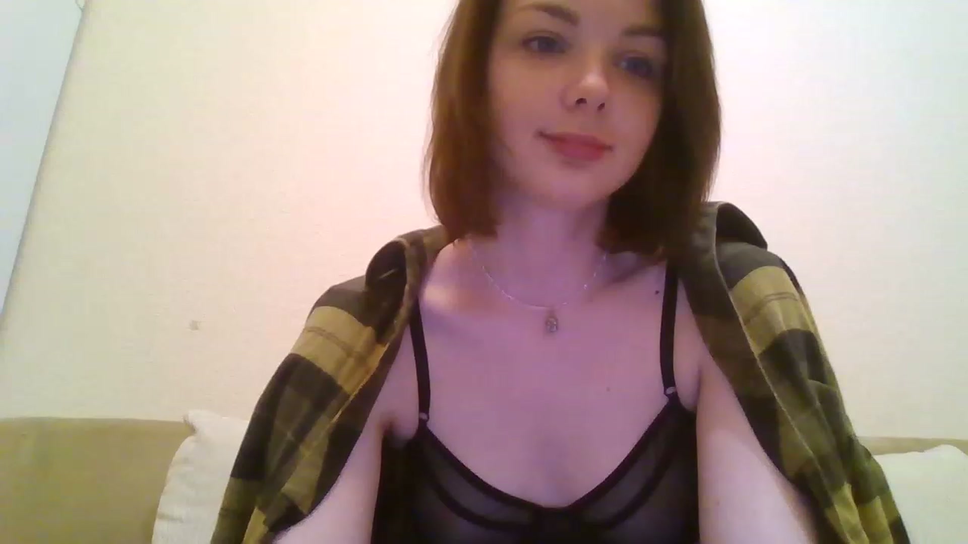 Gallery image thumbnail from RoxieSinner's myfreecams stream on, 12/07/2022, 19:01 image 6 of 20