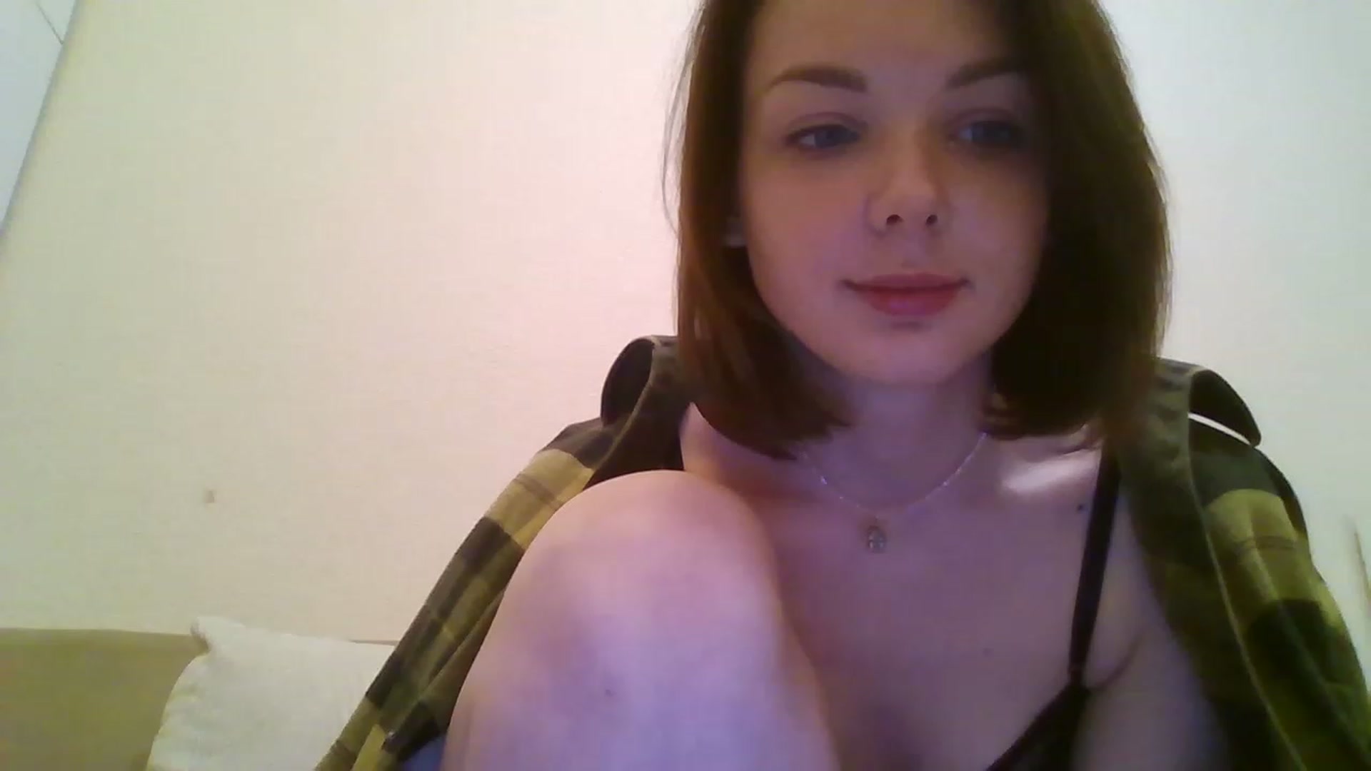 Gallery image thumbnail from RoxieSinner's myfreecams stream on, 12/07/2022, 19:01 image 13 of 20