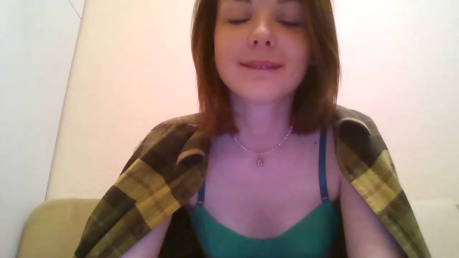 Gallery image thumbnail from RoxieSinner's myfreecams stream on, 12/09/2022, 12:04 image 13 of 20