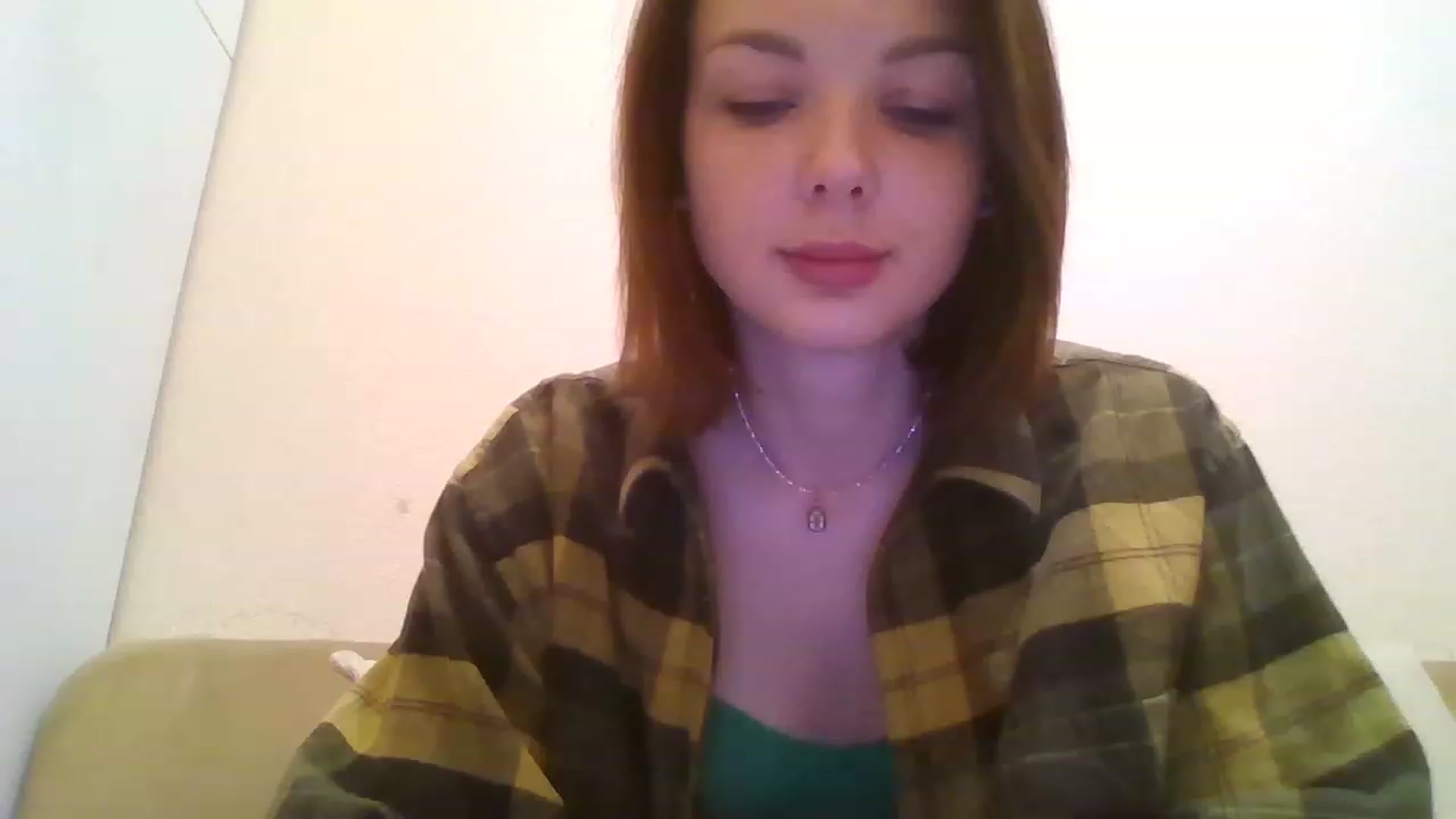 Gallery image thumbnail from RoxieSinner's myfreecams stream on, 12/09/2022, 12:04 image 2 of 20