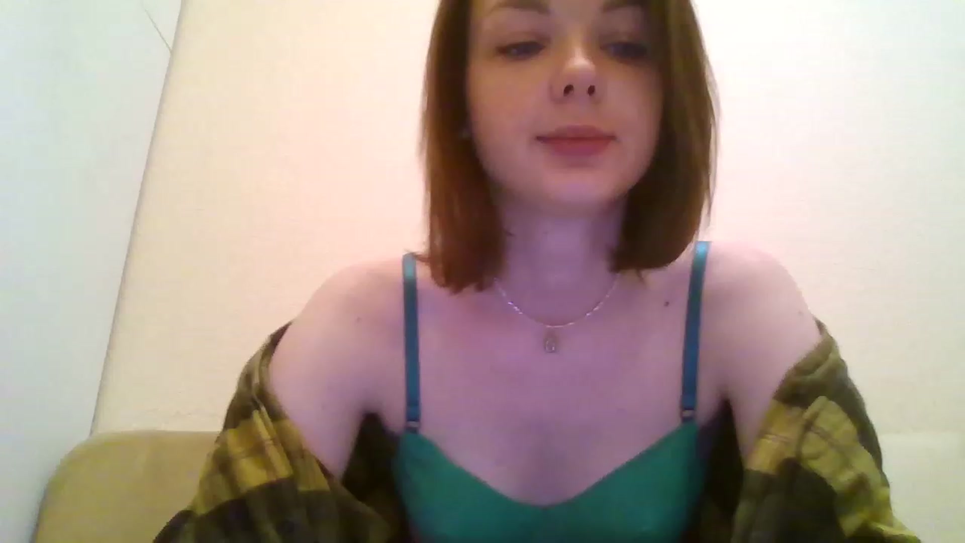 Gallery image thumbnail from RoxieSinner's myfreecams stream on, 12/09/2022, 13:10 image 2 of 20