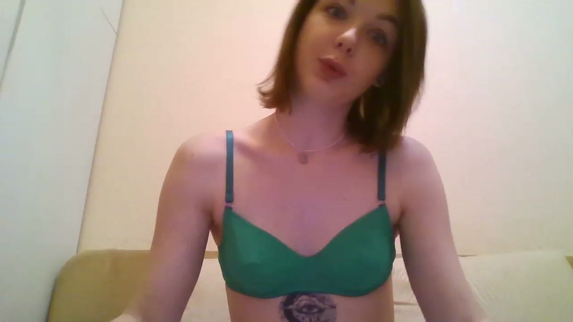 Gallery image thumbnail from RoxieSinner's myfreecams stream on, 12/09/2022, 13:10 image 7 of 20