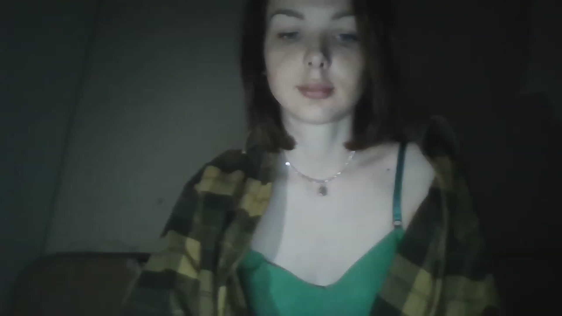 Gallery image thumbnail from RoxieSinner's myfreecams stream on, 12/09/2022, 14:11 image 9 of 20