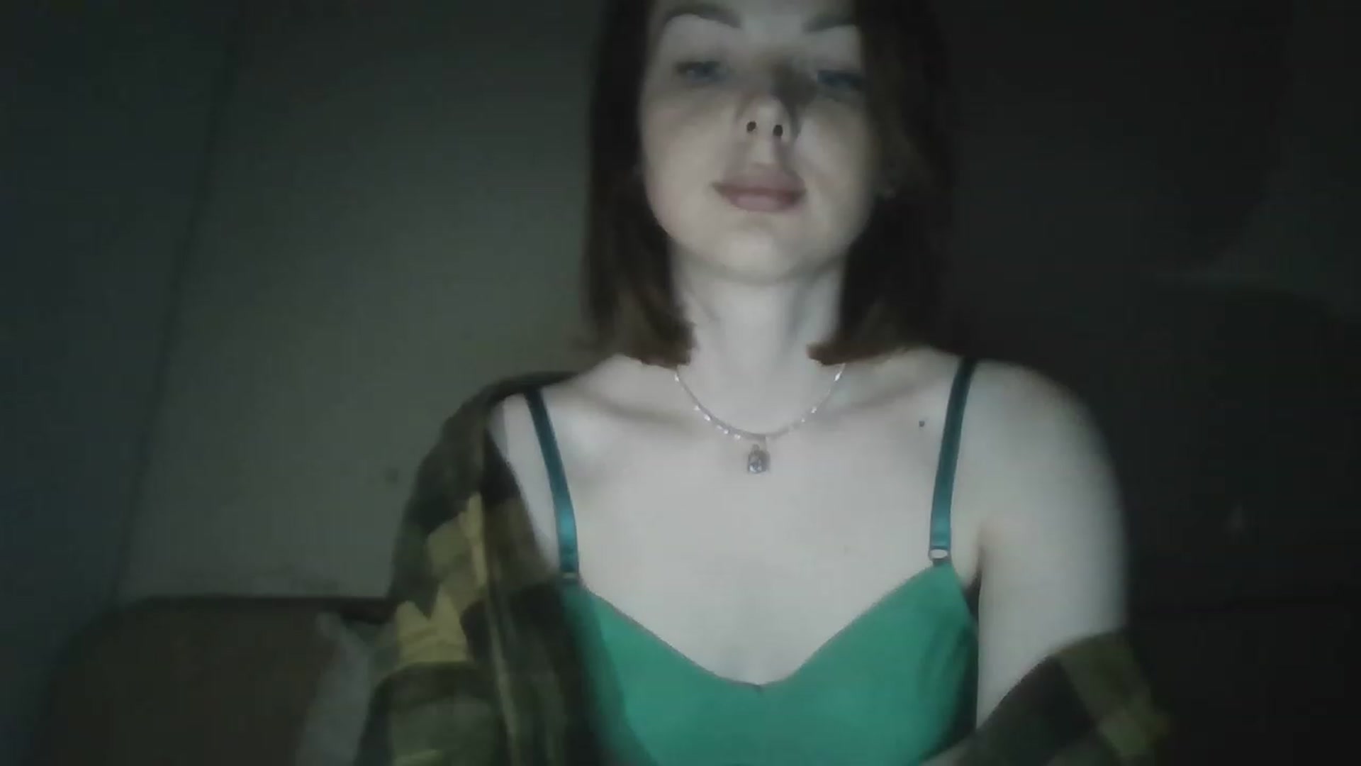 Gallery image thumbnail from RoxieSinner's myfreecams stream on, 12/09/2022, 14:11 image 15 of 20