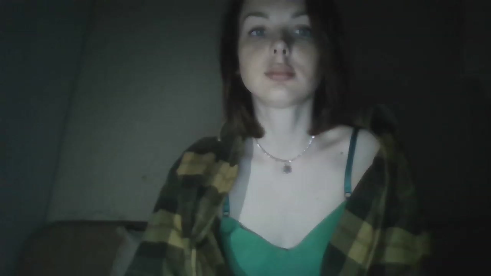 Gallery image thumbnail from RoxieSinner's myfreecams stream on, 12/09/2022, 14:11 image 8 of 20