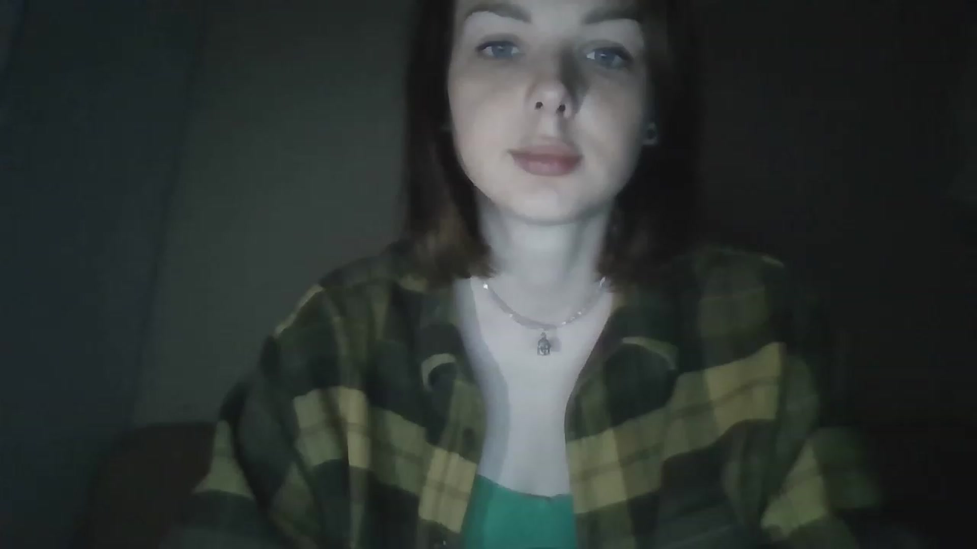 Gallery image thumbnail from RoxieSinner's myfreecams stream on, 12/09/2022, 14:11 image 1 of 20