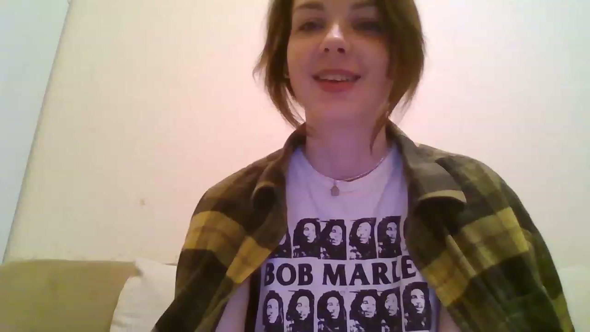 Gallery image thumbnail from RoxieSinner's myfreecams stream on, 12/15/2022, 17:53 image 6 of 20