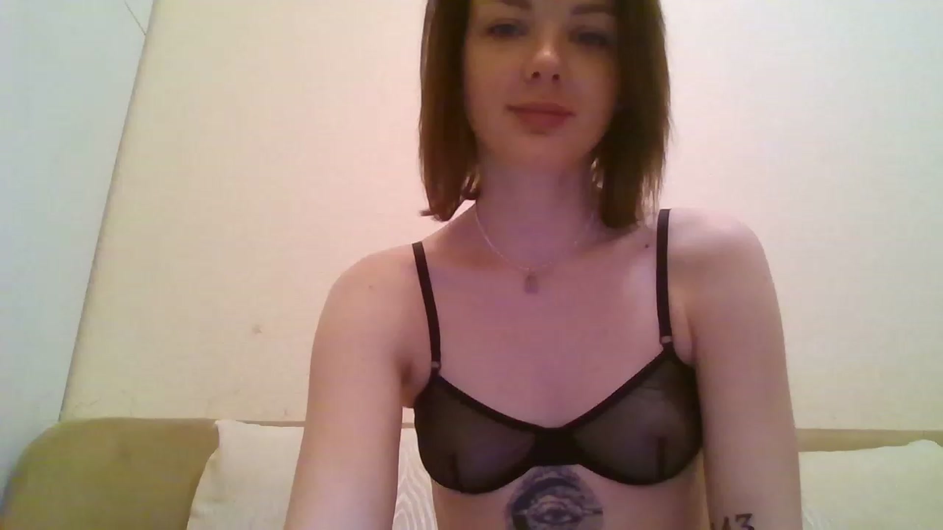 Gallery image thumbnail from RoxieSinner's myfreecams stream on, 12/17/2022, 10:18 image 10 of 20