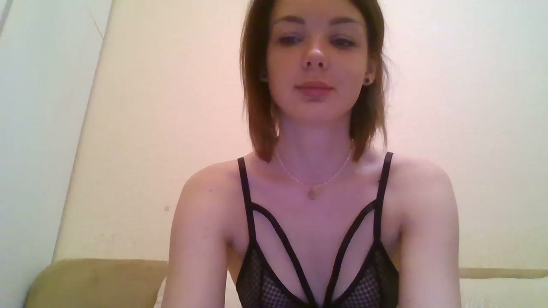 Gallery image thumbnail from RoxieSinner's myfreecams stream on, 12/20/2022, 10:33 image 2 of 20