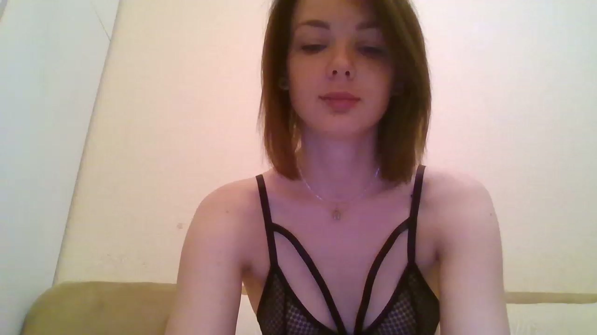 Gallery image thumbnail from RoxieSinner's myfreecams stream on, 12/20/2022, 10:33 image 10 of 20