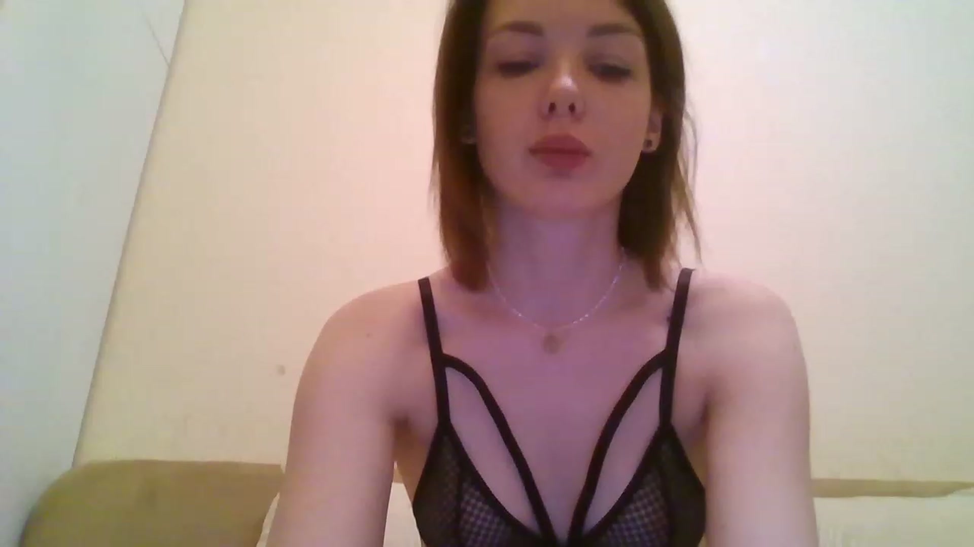 Gallery image thumbnail from RoxieSinner's myfreecams stream on, 12/20/2022, 10:33 image 5 of 20