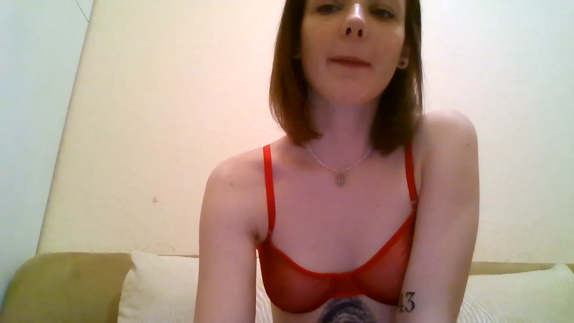 Gallery image thumbnail from RoxieSinner's myfreecams stream on, 12/22/2022, 14:24 image 6 of 20
