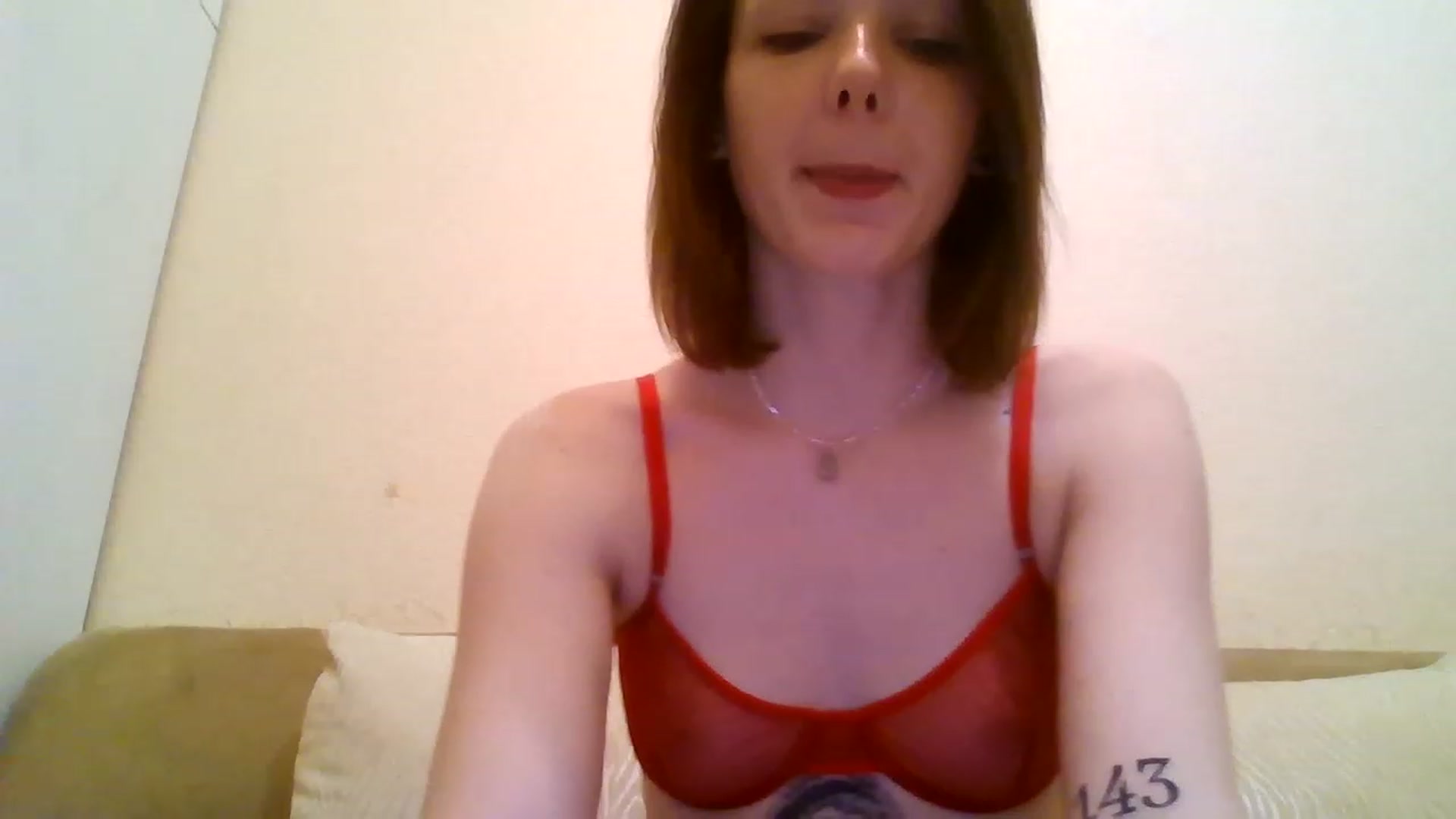 Gallery image thumbnail from RoxieSinner's myfreecams stream on, 12/22/2022, 14:24 image 18 of 20
