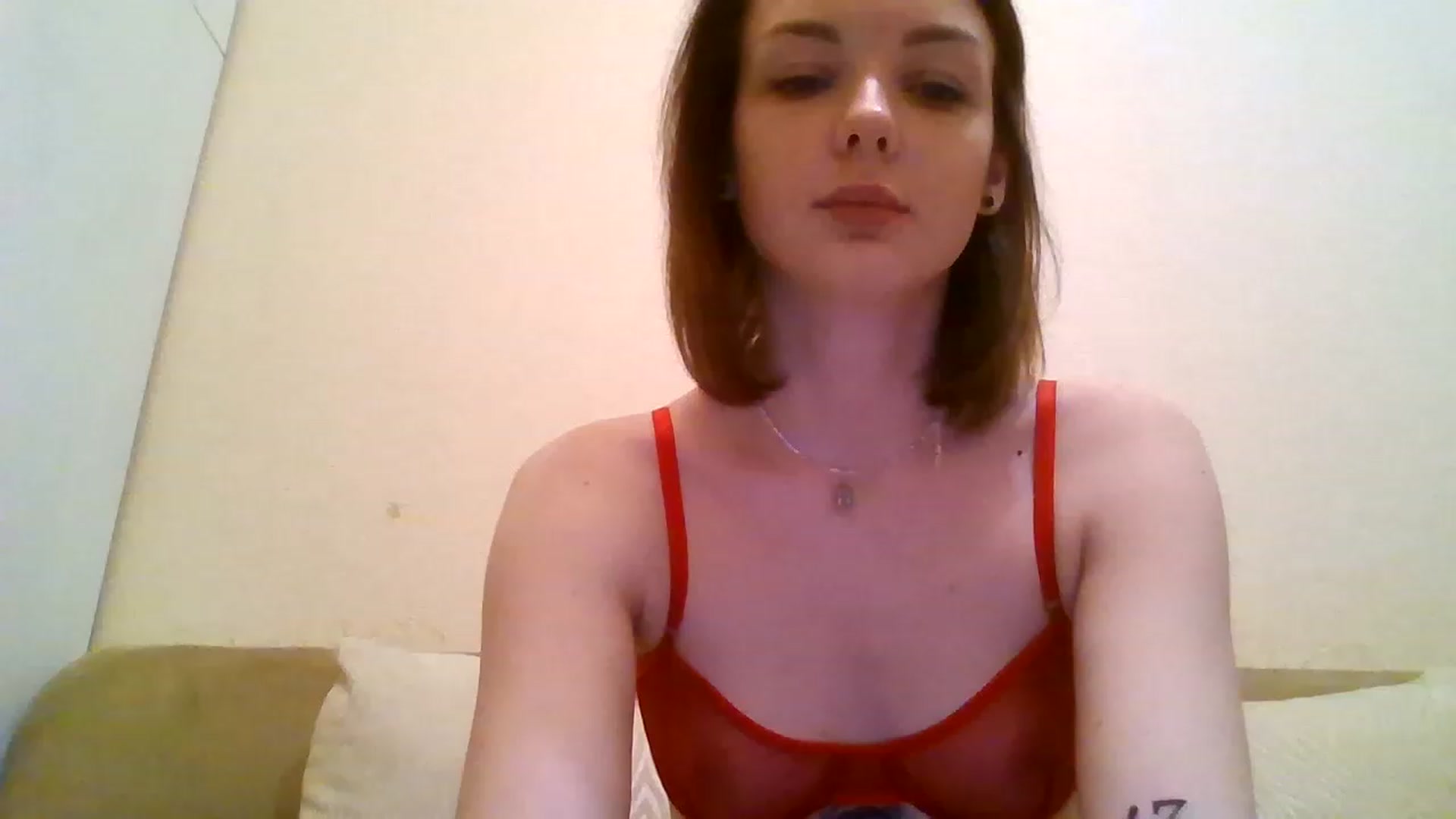 Gallery image thumbnail from RoxieSinner's myfreecams stream on, 12/22/2022, 15:00 image 2 of 20