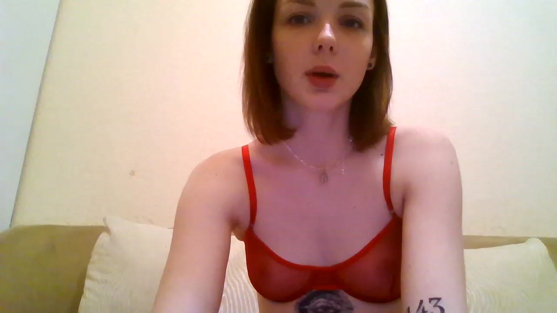 Gallery image thumbnail from RoxieSinner's myfreecams stream on, 12/22/2022, 18:20 image 11 of 20