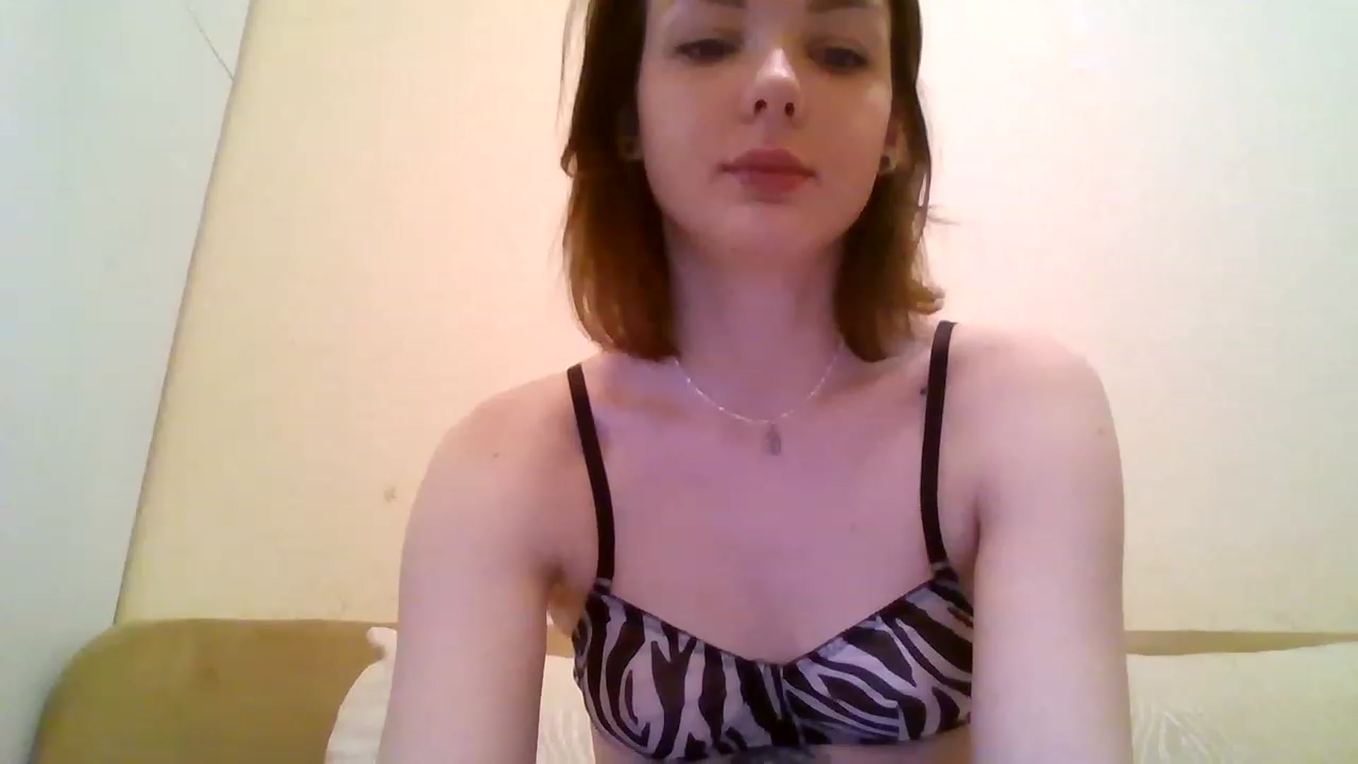 Gallery image thumbnail from RoxieSinner's myfreecams stream on, 12/24/2022, 11:38 image 19 of 20