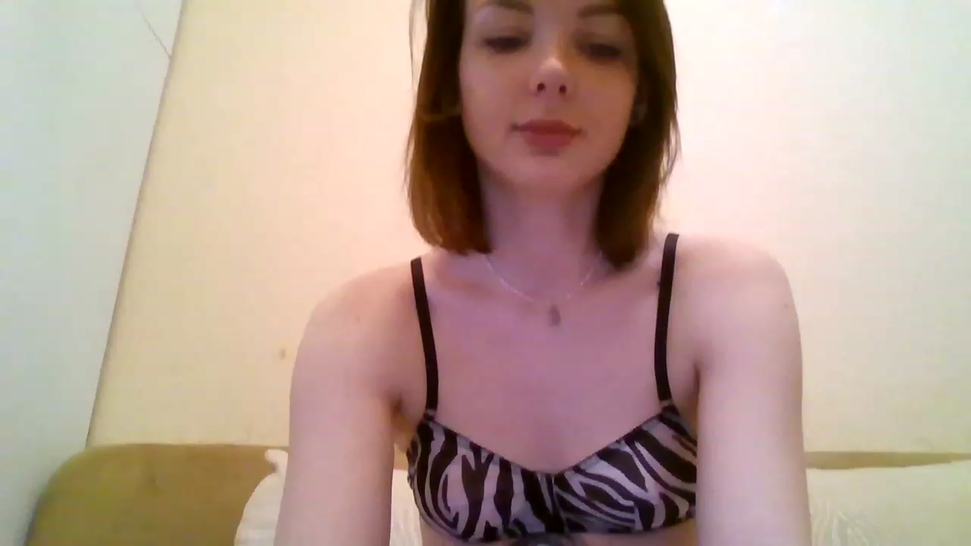 Gallery image thumbnail from RoxieSinner's myfreecams stream on, 12/24/2022, 11:38 image 16 of 20