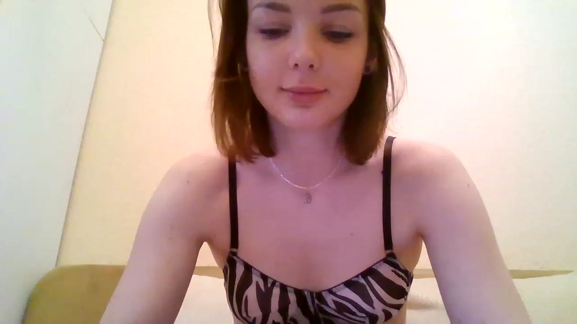 Gallery image thumbnail from RoxieSinner's myfreecams stream on, 12/24/2022, 11:38 image 10 of 20