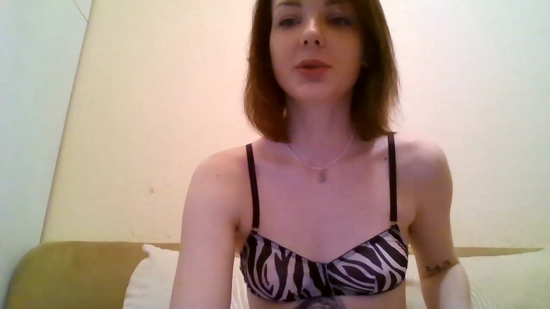 Gallery image thumbnail from RoxieSinner's myfreecams stream on, 12/24/2022, 13:09 image 9 of 20