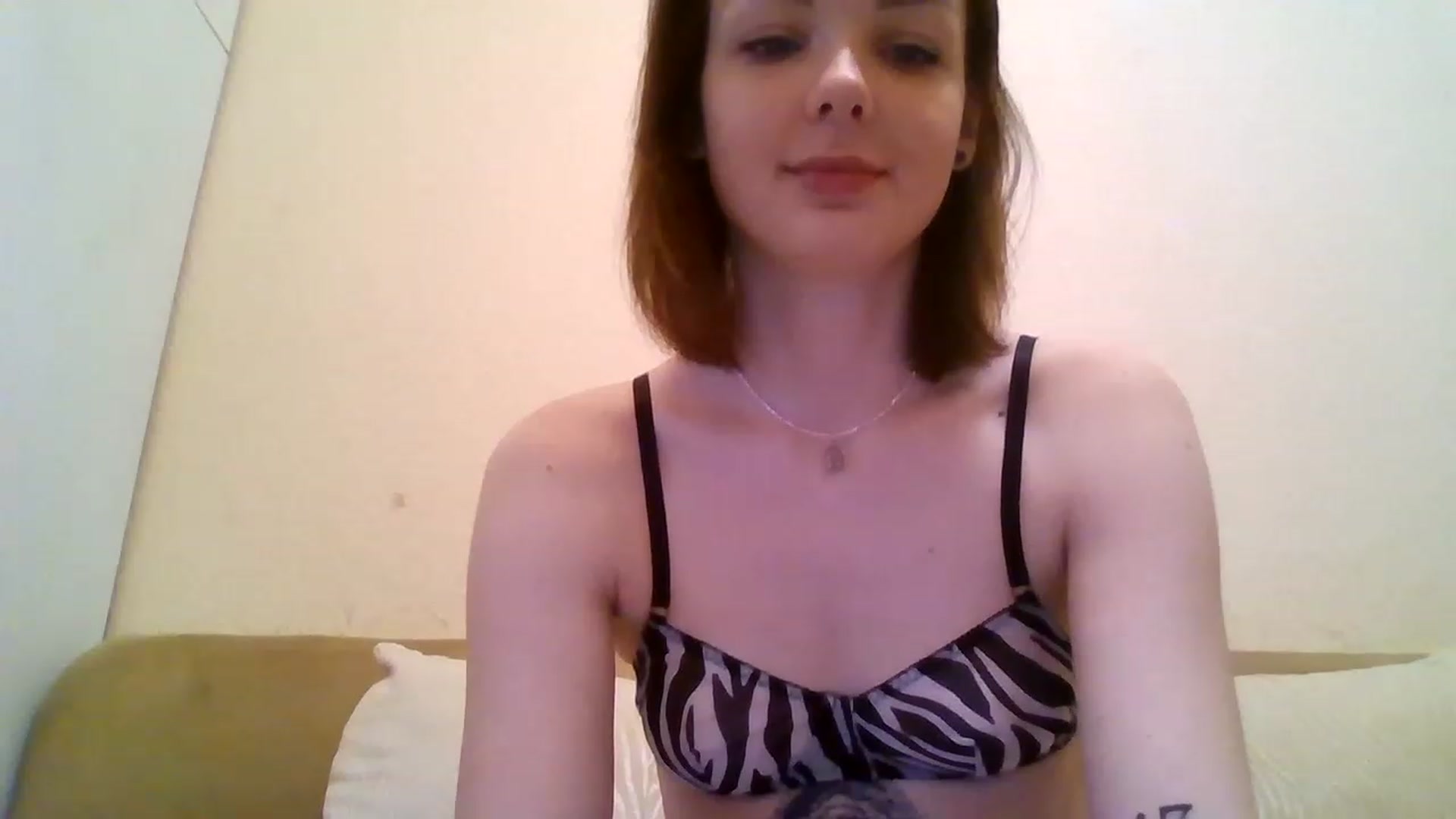 Gallery image thumbnail from RoxieSinner's myfreecams stream on, 12/24/2022, 13:09 image 3 of 20