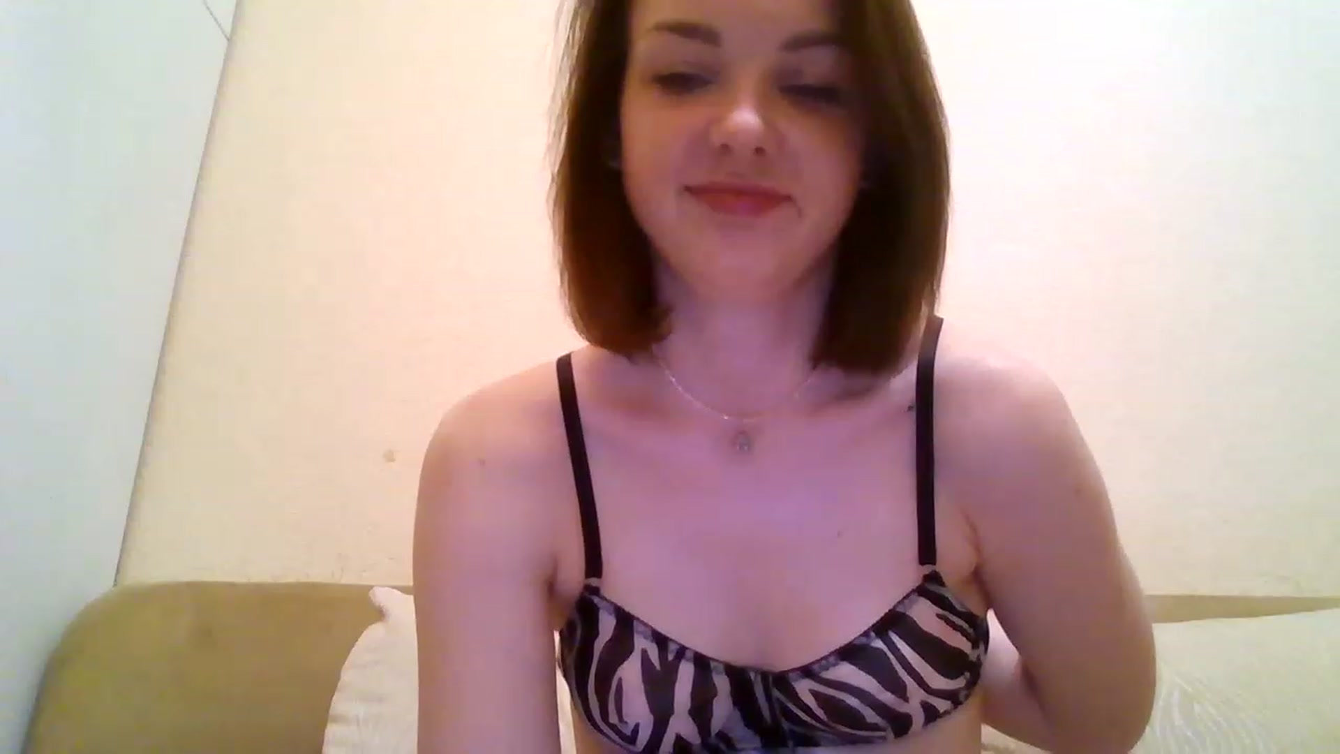 Gallery image thumbnail from RoxieSinner's myfreecams stream on, 12/24/2022, 15:08 image 18 of 20