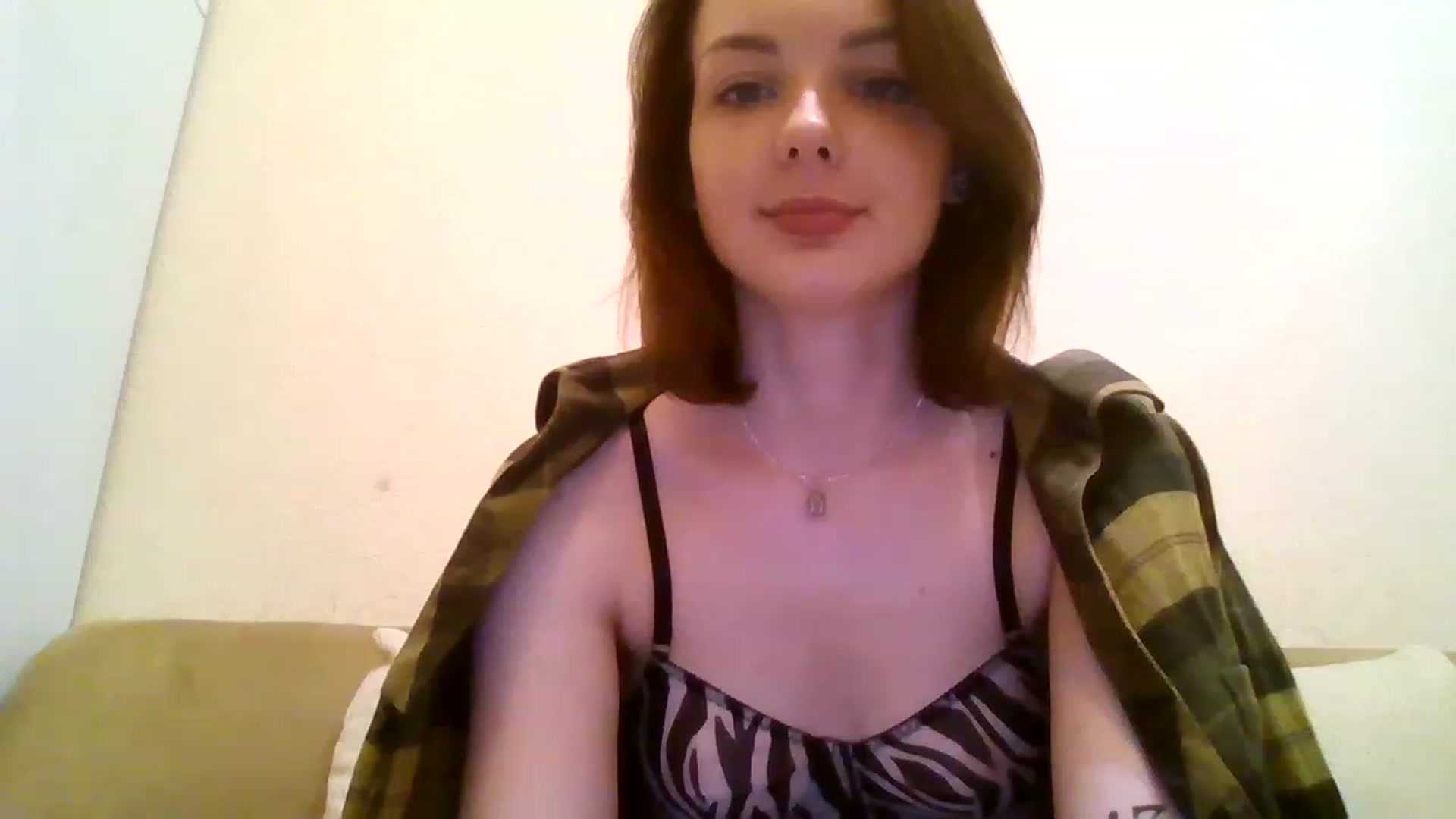 Gallery image thumbnail from RoxieSinner's myfreecams stream on, 12/24/2022, 17:08 image 7 of 20