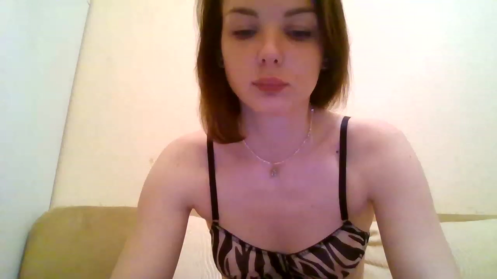 Gallery image thumbnail from RoxieSinner's myfreecams stream on, 12/24/2022, 17:46 image 20 of 20