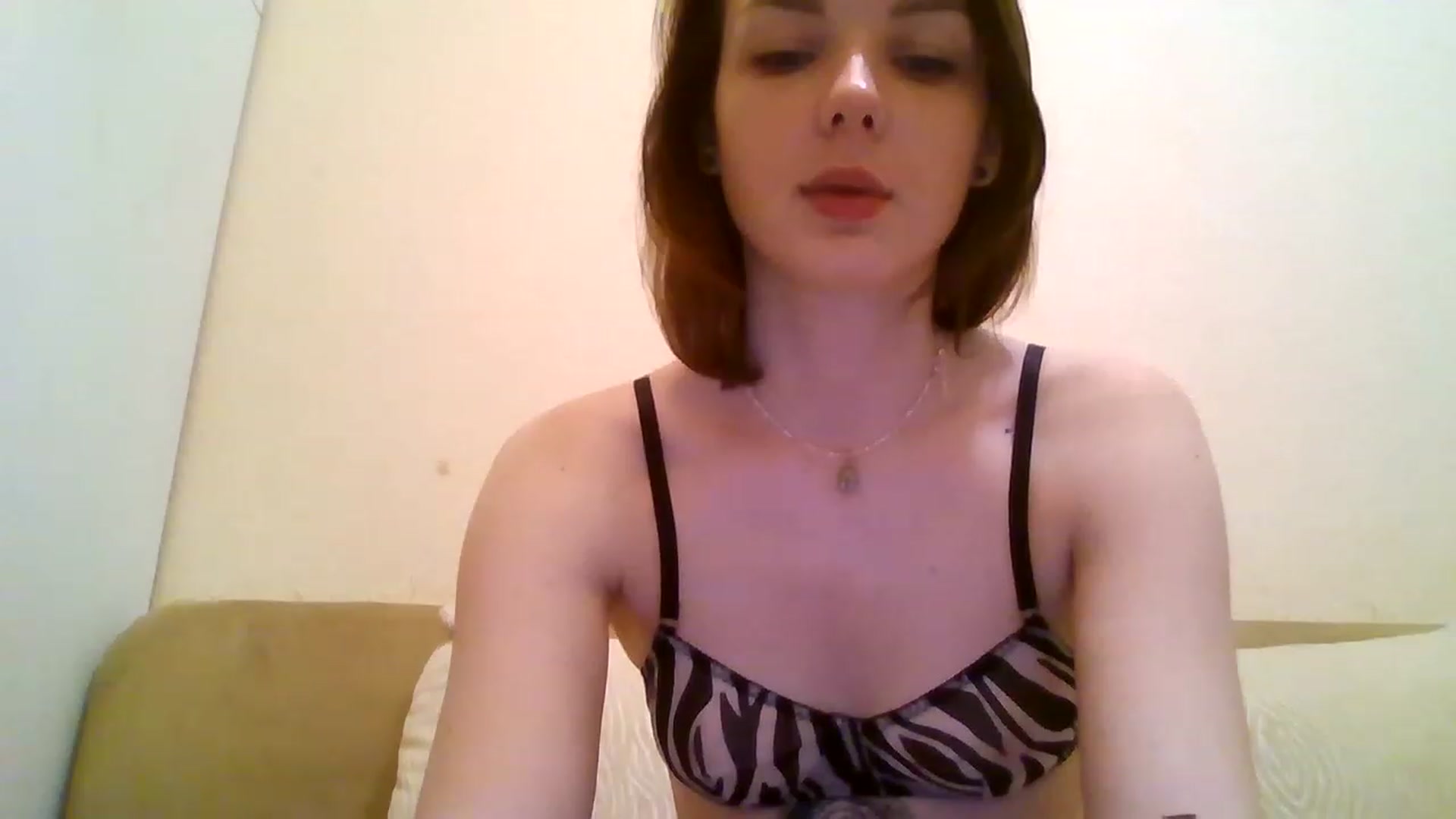 Gallery image thumbnail from RoxieSinner's myfreecams stream on, 12/24/2022, 17:46 image 12 of 20
