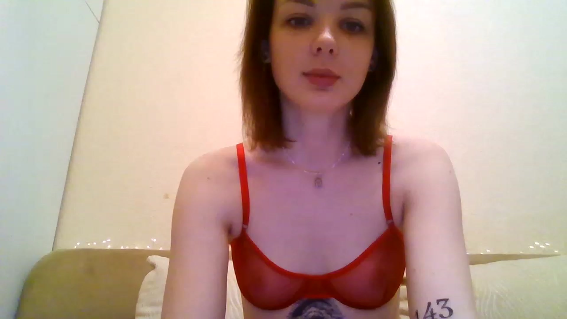 Gallery image thumbnail from RoxieSinner's myfreecams stream on, 12/25/2022, 09:37 image 8 of 20
