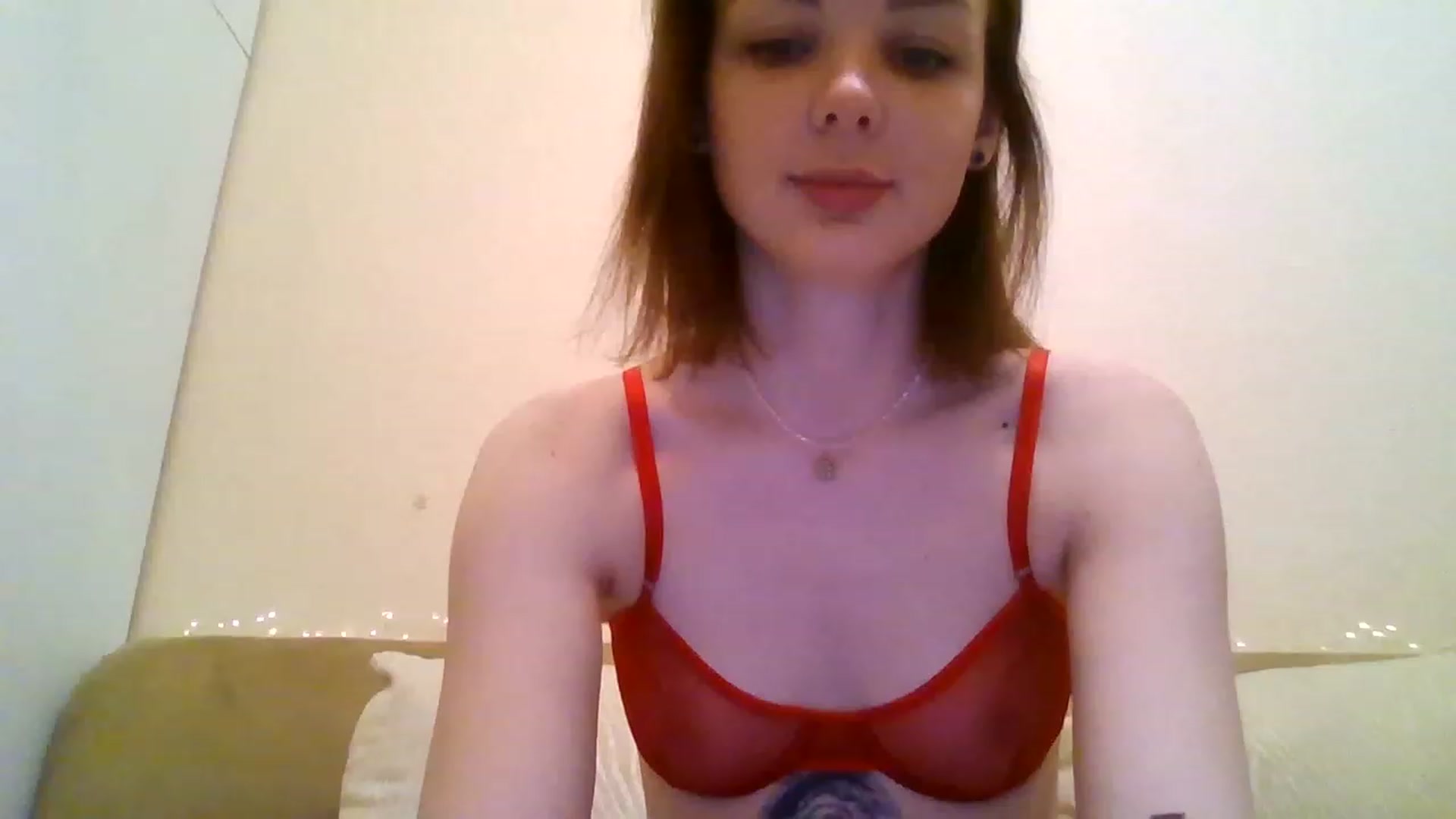 Gallery image thumbnail from RoxieSinner's myfreecams stream on, 12/25/2022, 09:59 image 1 of 20