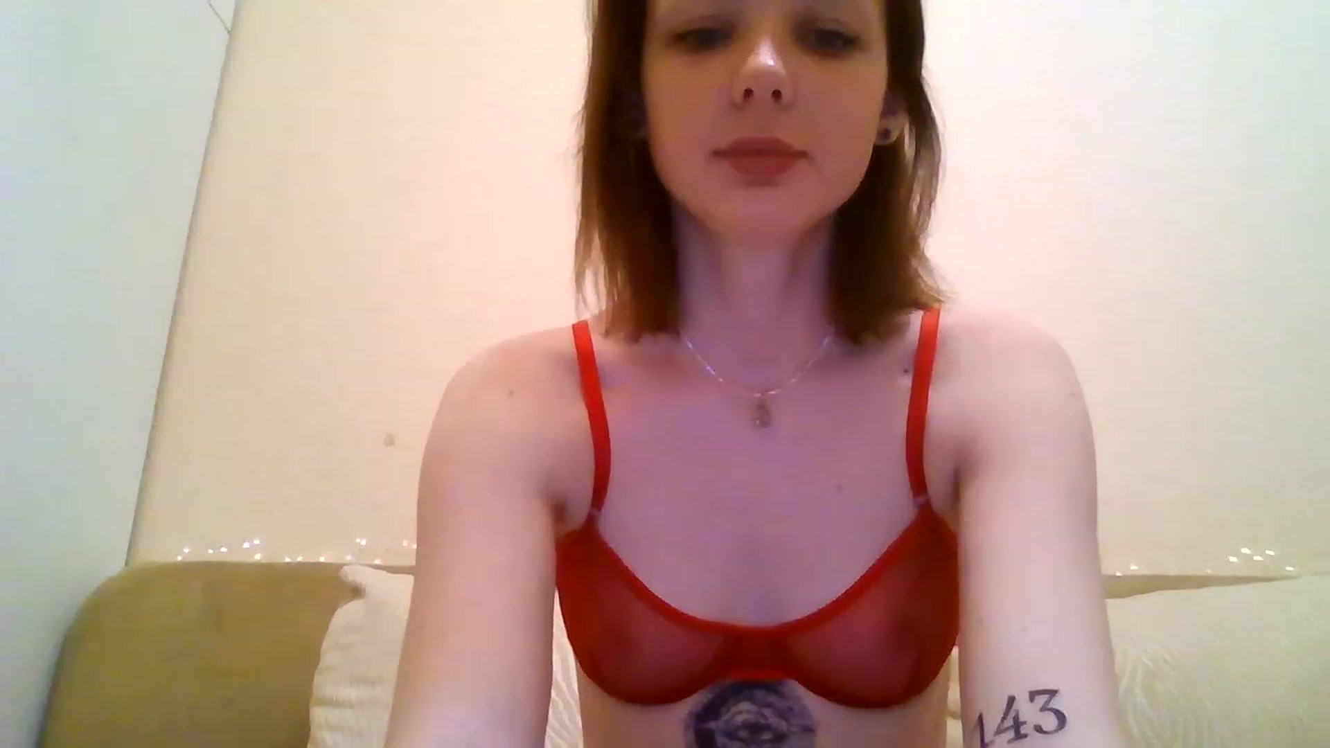 Gallery image thumbnail from RoxieSinner's myfreecams stream on, 12/25/2022, 09:59 image 12 of 20