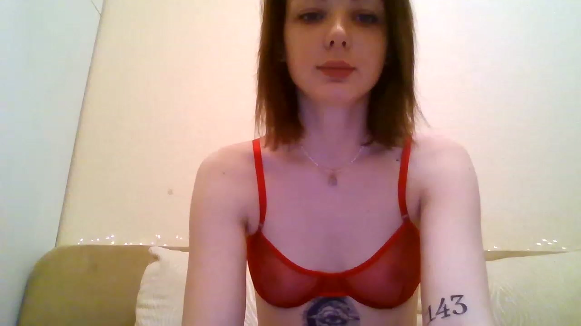 Gallery image thumbnail from RoxieSinner's myfreecams stream on, 12/25/2022, 09:59 image 17 of 20