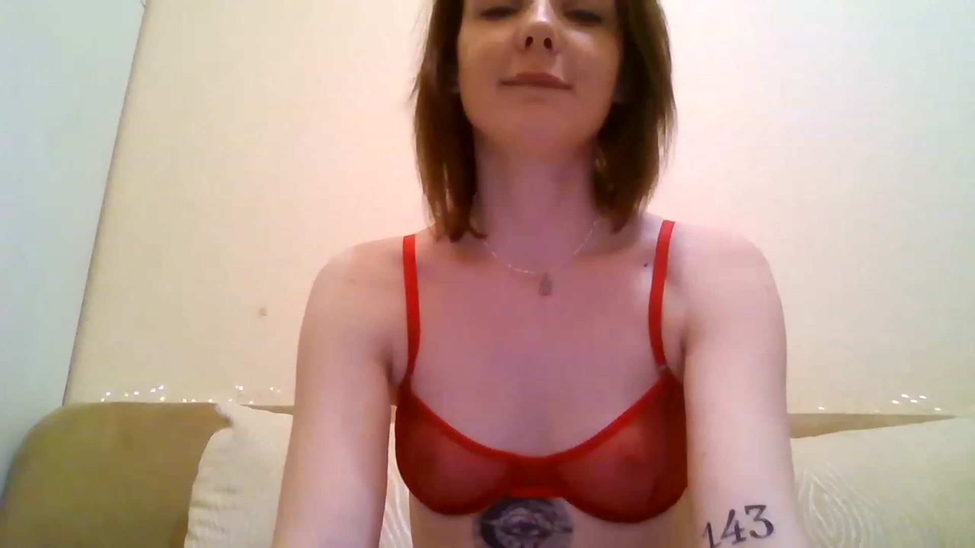 Gallery image thumbnail from RoxieSinner's myfreecams stream on, 12/25/2022, 13:45 image 6 of 20
