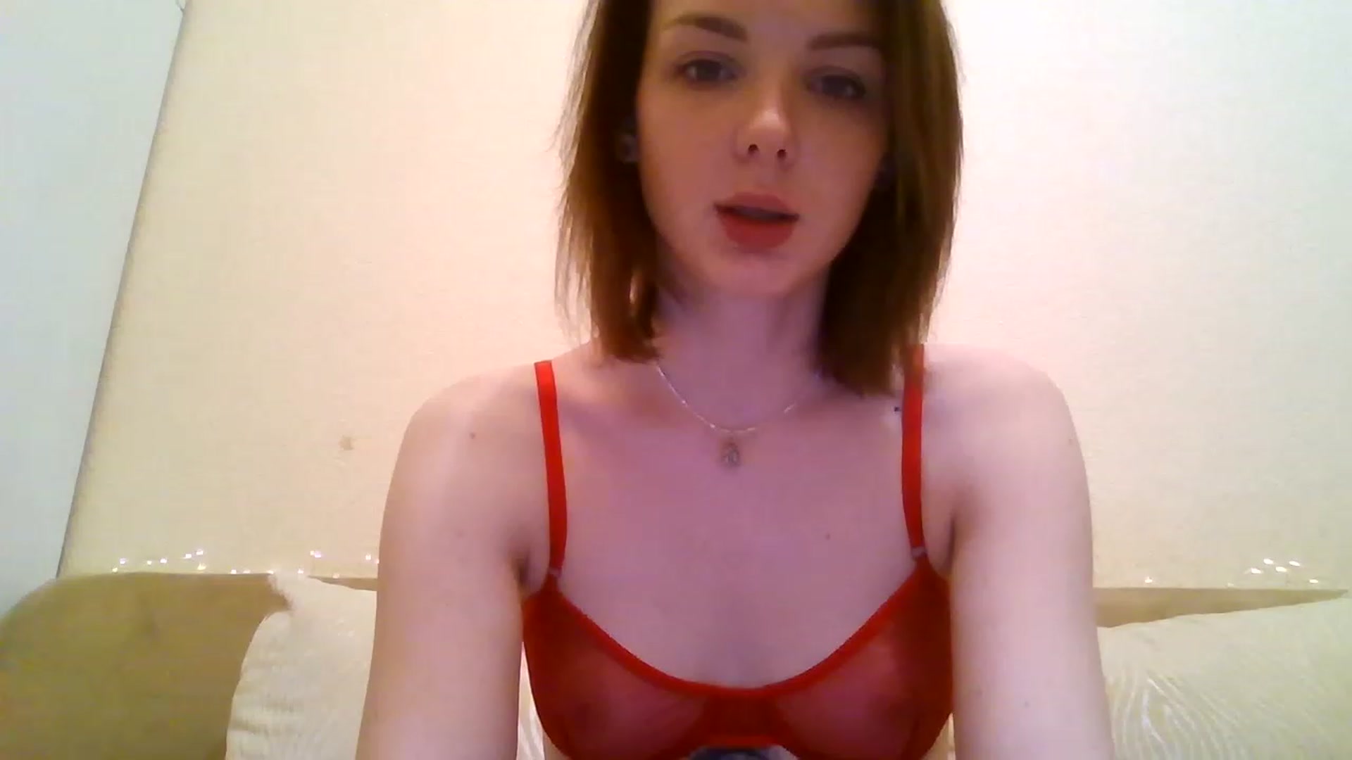 Gallery image thumbnail from RoxieSinner's myfreecams stream on, 12/25/2022, 15:32 image 15 of 20