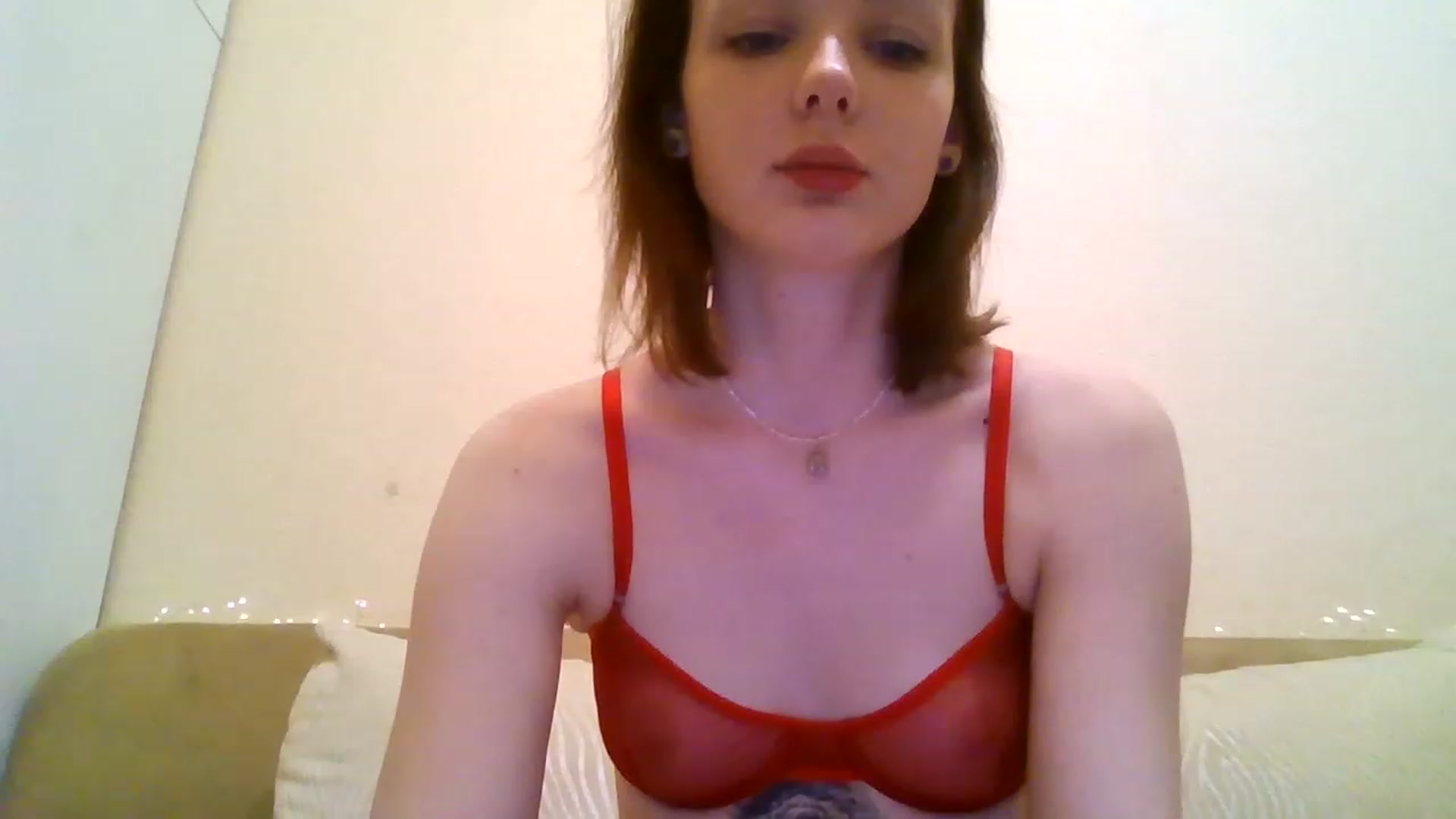 Gallery image thumbnail from RoxieSinner's myfreecams stream on, 12/25/2022, 15:32 image 7 of 20