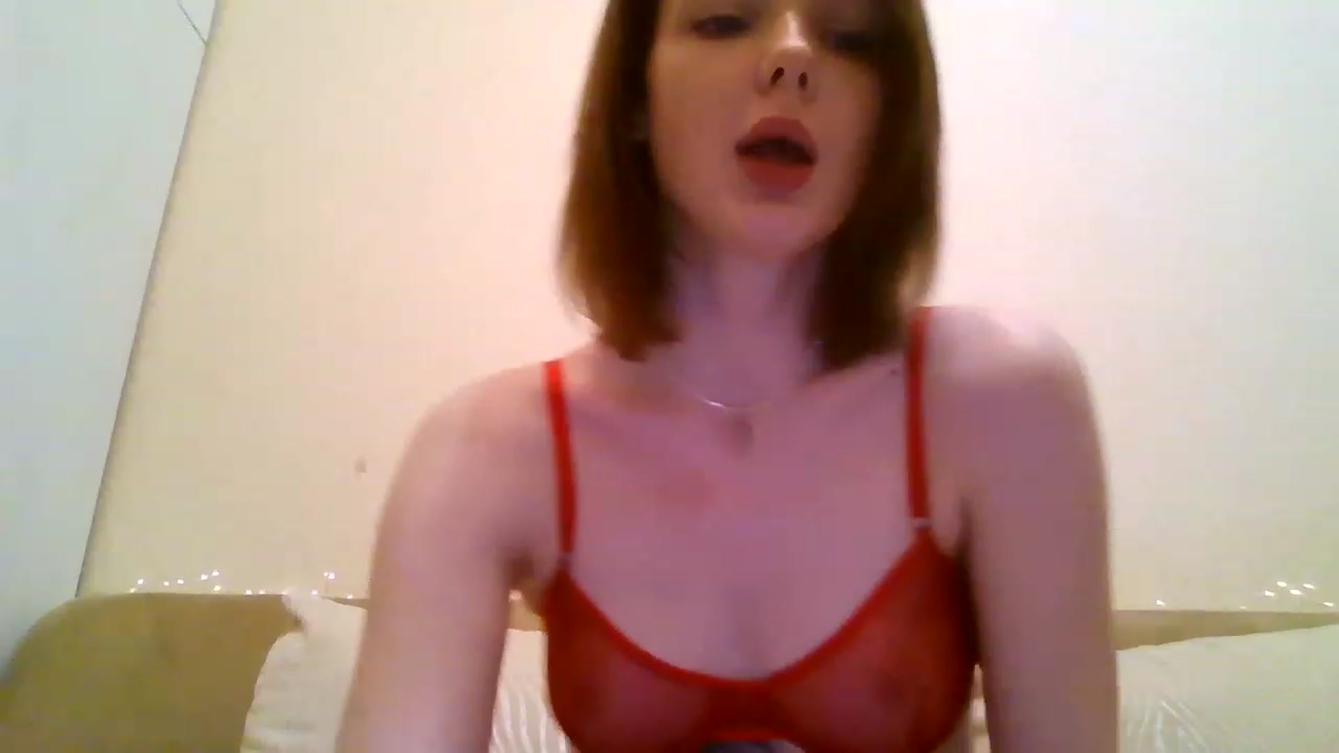 Gallery image thumbnail from RoxieSinner's myfreecams stream on, 12/25/2022, 15:32 image 4 of 20
