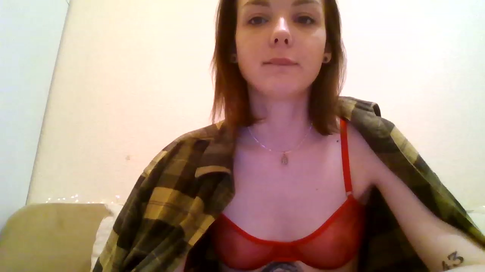 Gallery image thumbnail from RoxieSinner's myfreecams stream on, 12/25/2022, 16:50 image 6 of 20