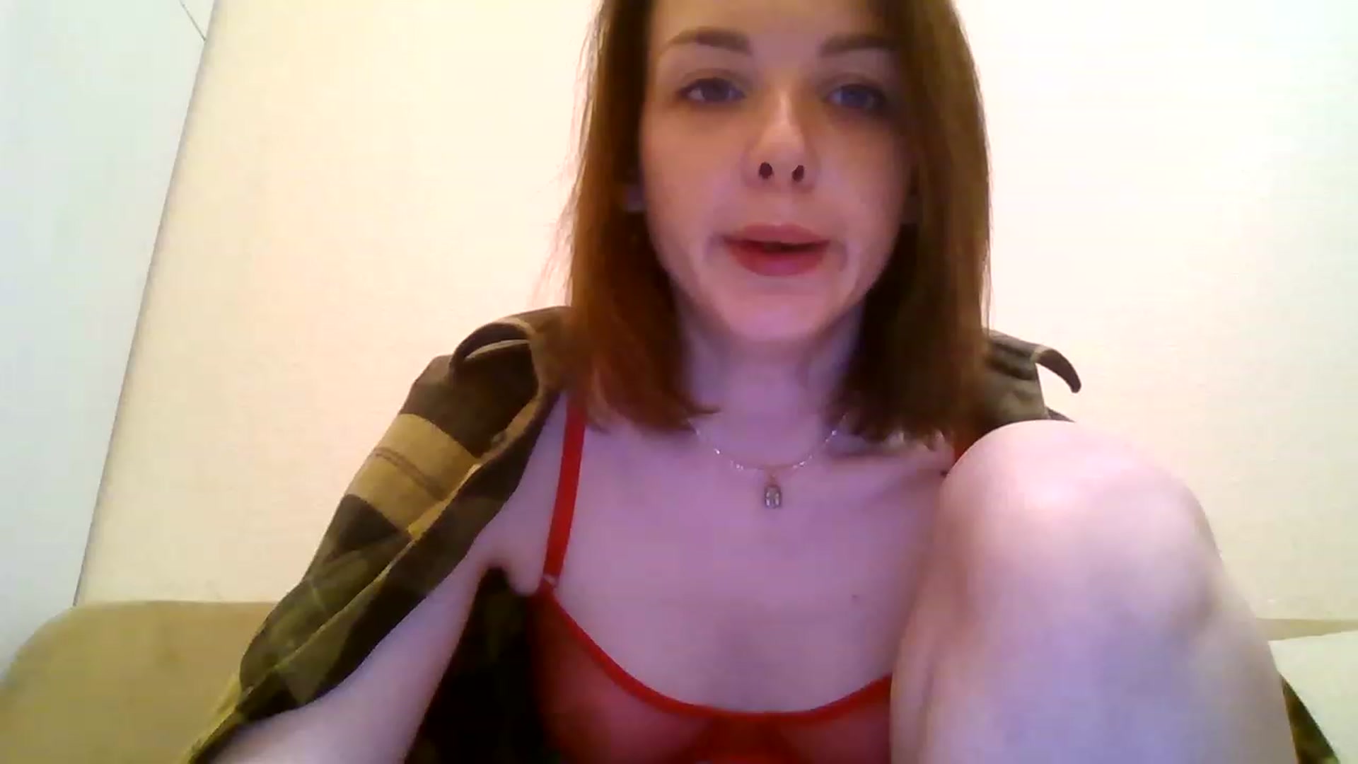 Gallery image thumbnail from RoxieSinner's myfreecams stream on, 12/25/2022, 17:48 image 12 of 20