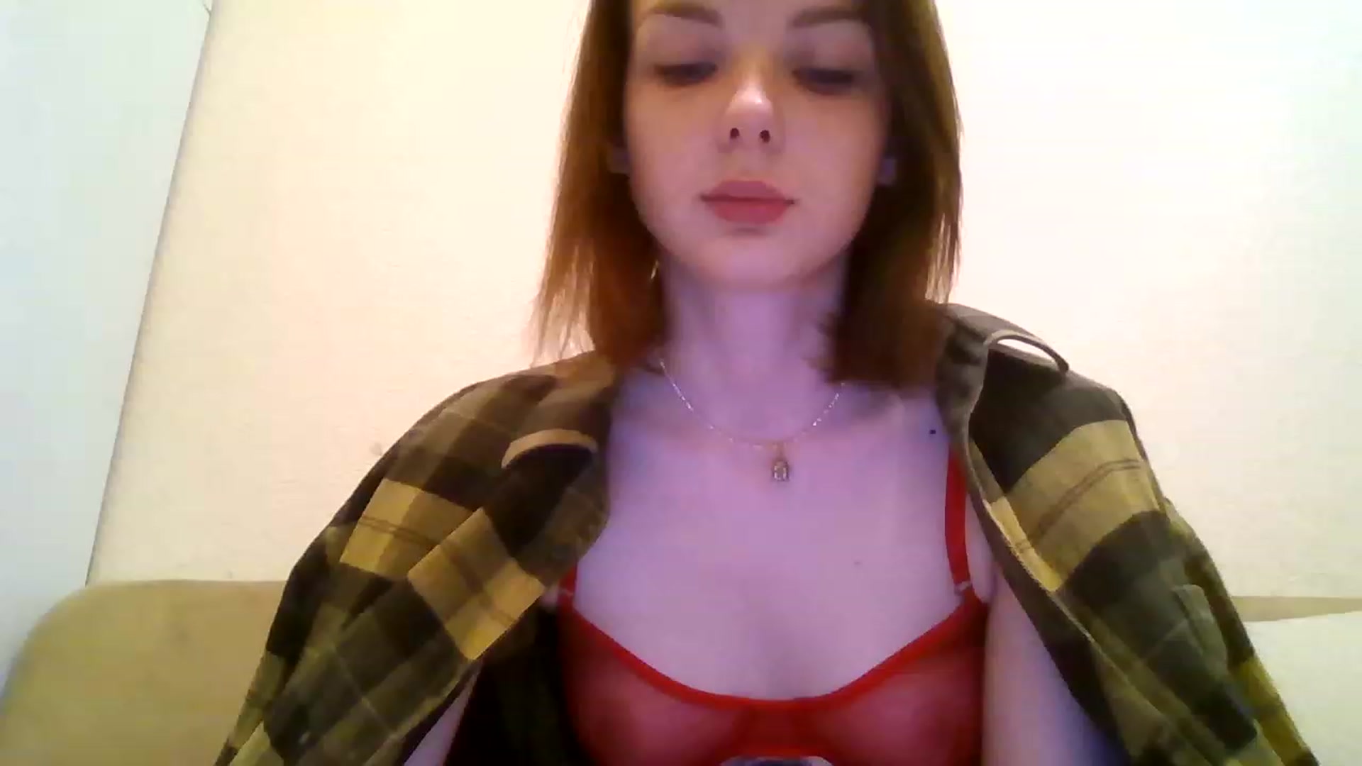 Gallery image thumbnail from RoxieSinner's myfreecams stream on, 12/25/2022, 18:13 image 16 of 20