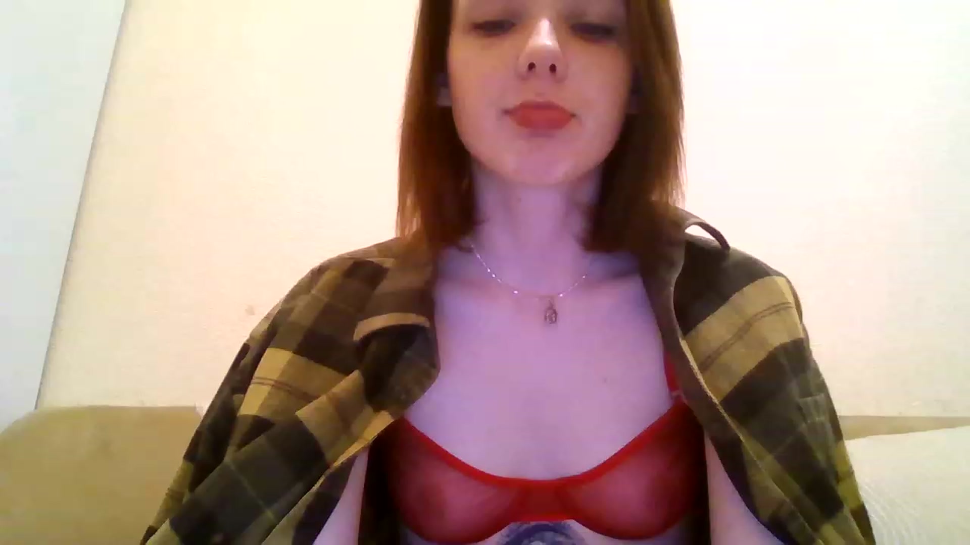 Gallery image thumbnail from RoxieSinner's myfreecams stream on, 12/25/2022, 18:13 image 1 of 20