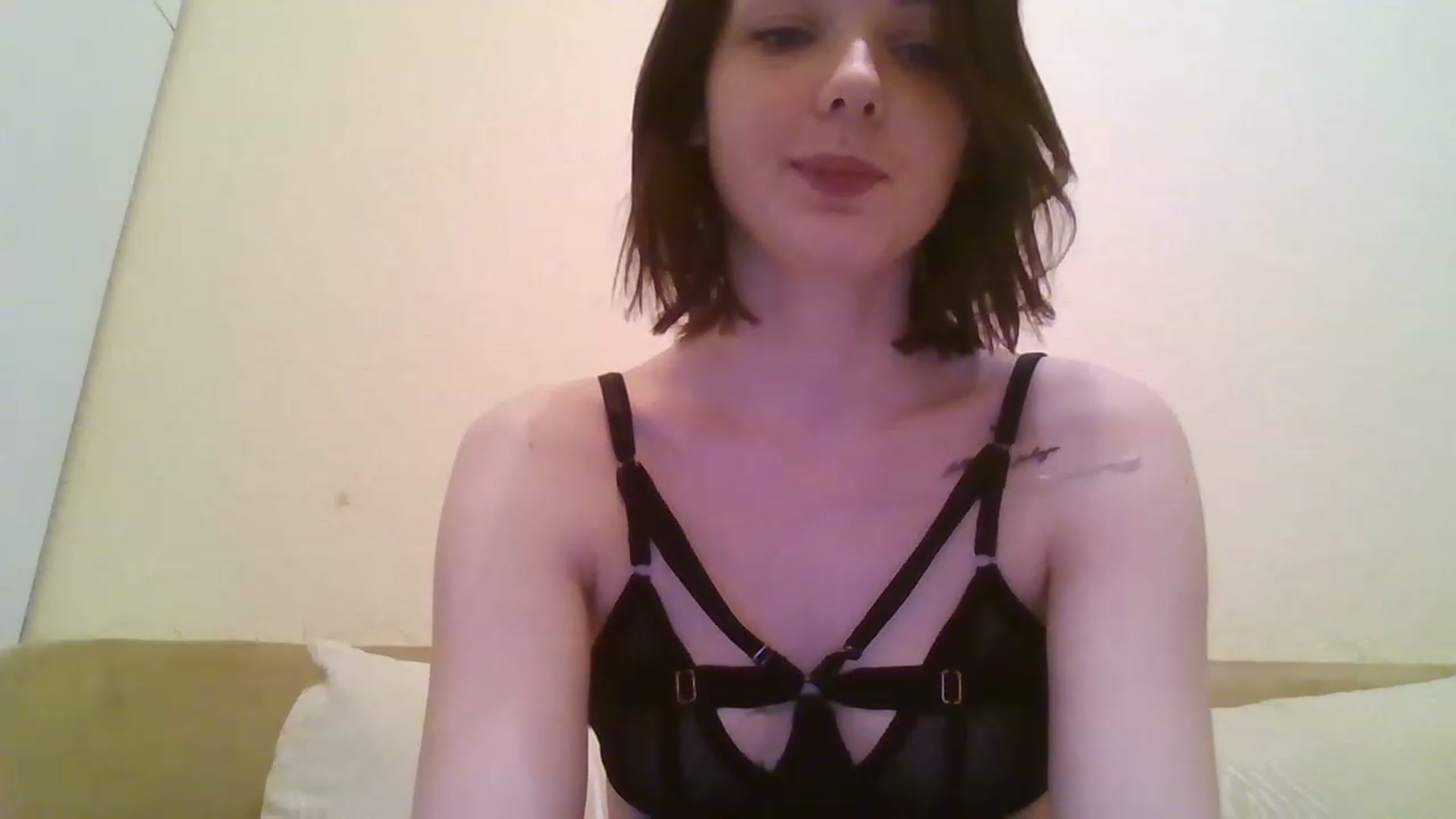 Gallery image thumbnail from RoxieSinner's myfreecams stream on, 12/27/2022, 12:52 image 10 of 20