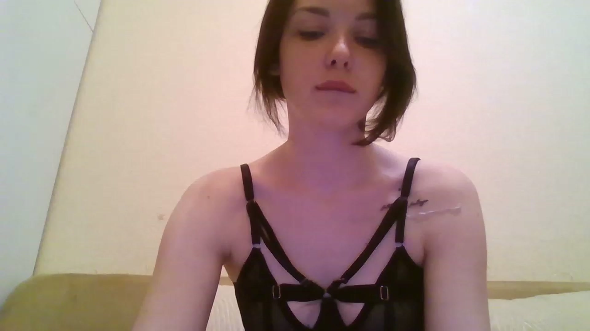 Gallery image thumbnail from RoxieSinner's myfreecams stream on, 12/27/2022, 14:16 image 10 of 20