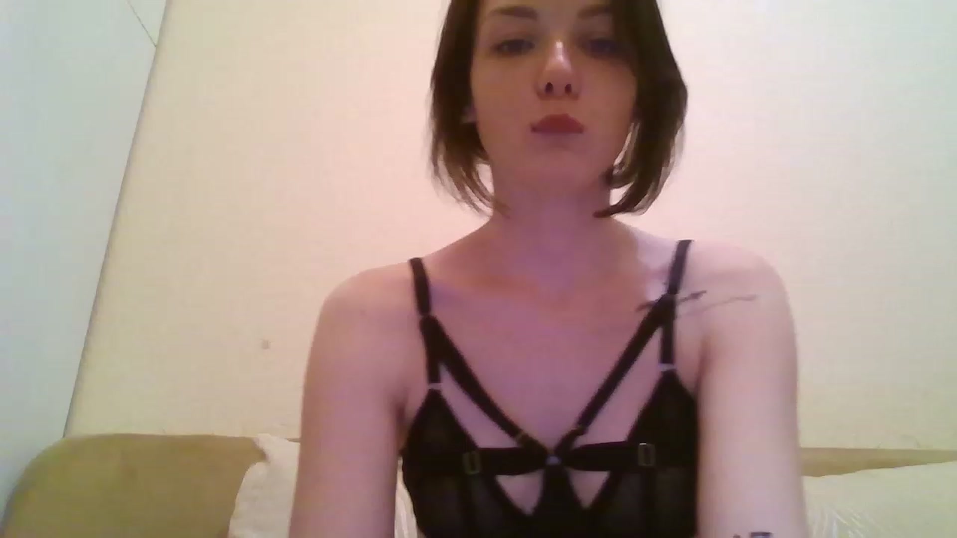 Gallery image thumbnail from RoxieSinner's myfreecams stream on, 12/27/2022, 15:31 image 3 of 20