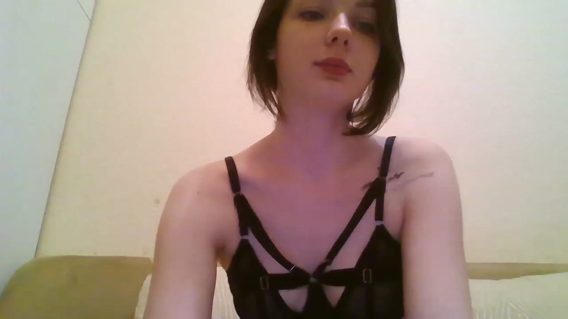 Gallery image thumbnail from RoxieSinner's myfreecams stream on, 12/27/2022, 15:31 image 8 of 20