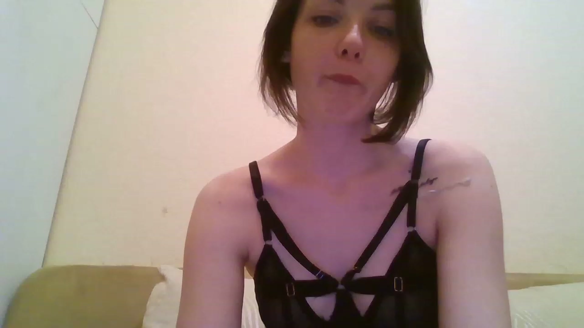 Gallery image thumbnail from RoxieSinner's myfreecams stream on, 12/27/2022, 15:31 image 4 of 20